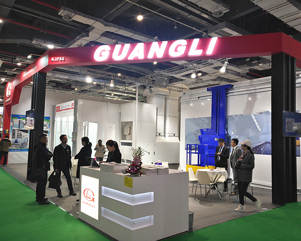 Guangli العلامة التجارية مقصورات رذاذ عرض-معرض أوتوميكانيكا شنغهاي 2019
